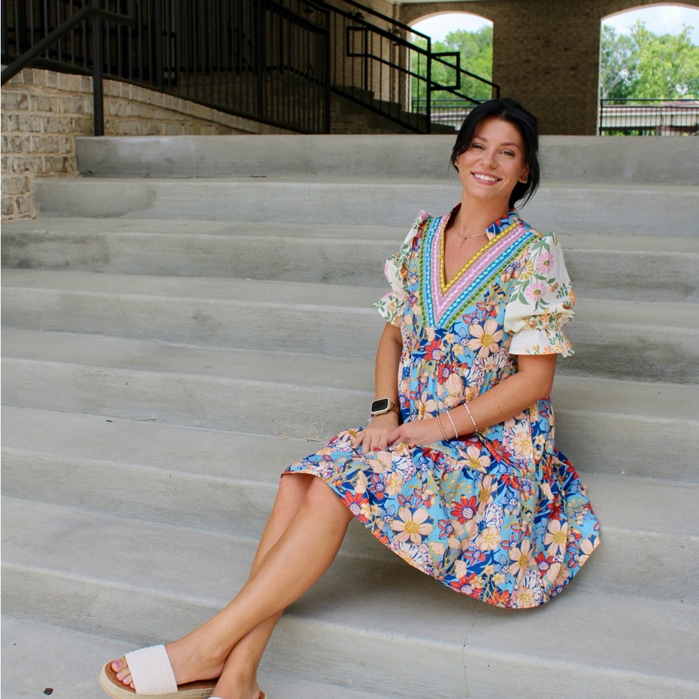 Floral Multicolor Dress with V-Neck